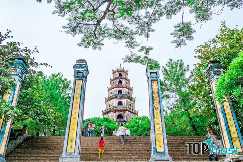 Chùa Thiên Mụ- Đệ nhất cổ tư đất cố đô