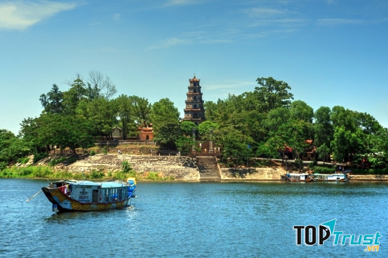 Chùa Thiên Mụ