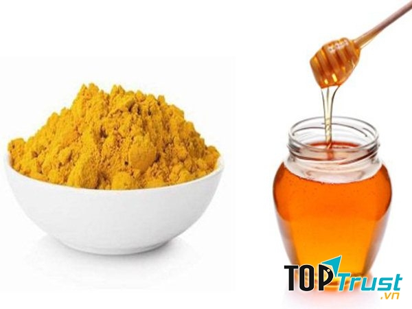 Nghệ và mật ong là bài thuốc tuyệt vời điều trị các bệnh về tiêu hóa, đại tràng rất tốt vì nó có tính kháng khuẩn, tiêu viêm.