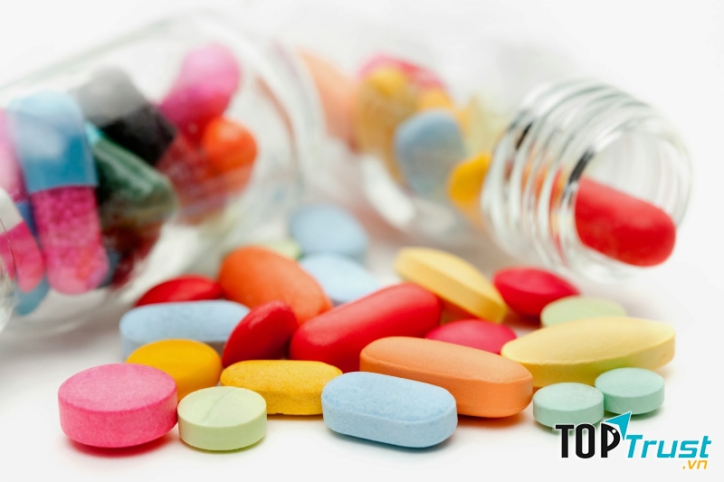 Tùy tình trạng bệnh bác sĩ sẽ kê đơn thuốc sao cho phù hợp.