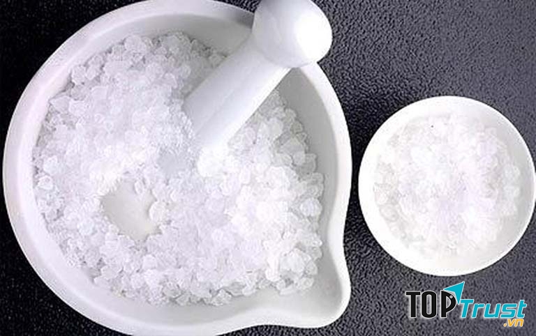 Chữa viêm tai giữa bằng phèn chua