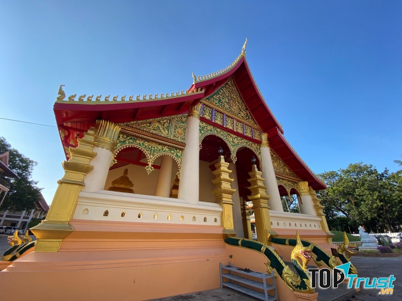 Kiến trúc độc đáo của chùa Wat Ong Theu