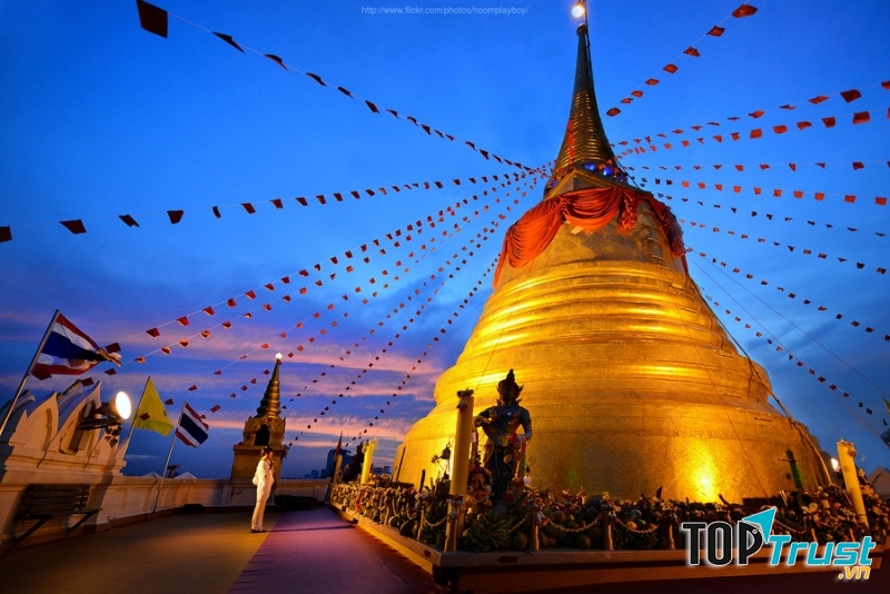 Chùa Wat Saket đẹp lung linh