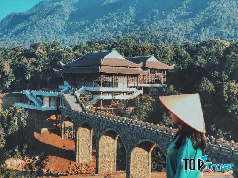 Chùa Yên Tử (Quảng Ninh)