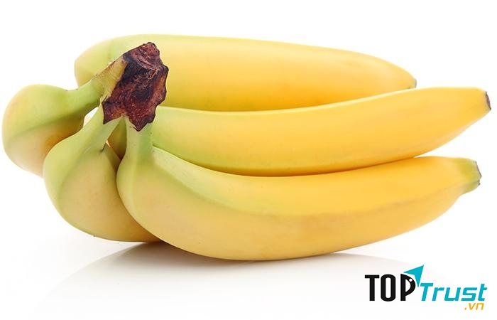 Sử dụng chuối chín để làm mặt nạ dưỡng da lại là một điều tuyệt vời trong ngành công nghiệp mỹ phẩm.