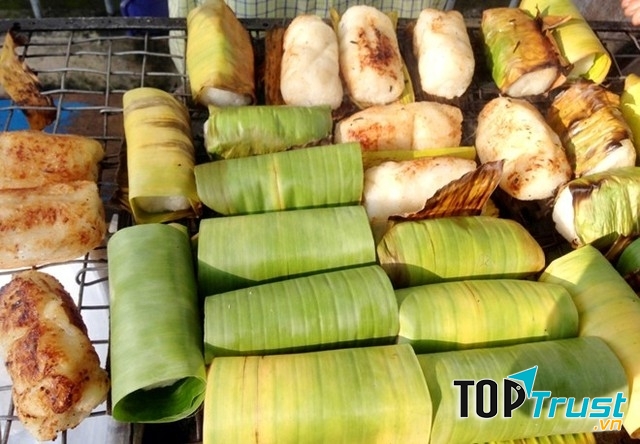 15-25k cho một đĩa Chuối Nếp Nướng