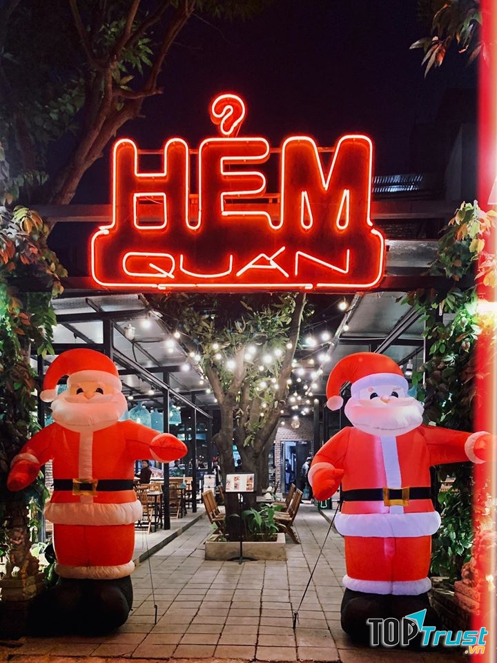 Chuỗi nhà hàng Hẻm Quán