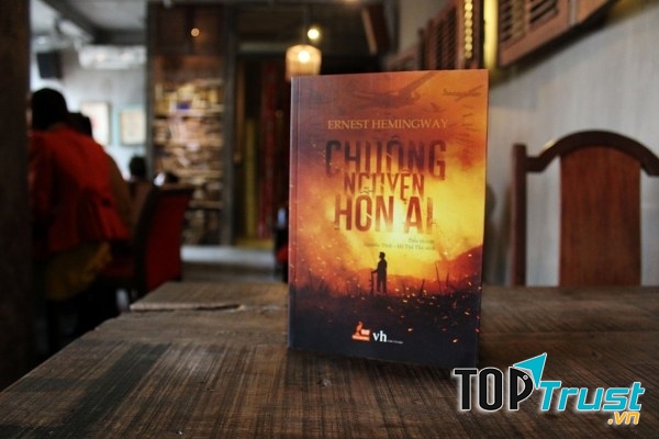 Chuông nguyện hồn ai