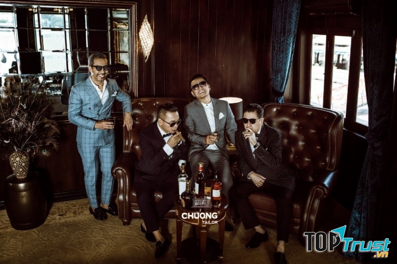 Hình ảnh một bộ sưu tập vest nam của Chương Tailor