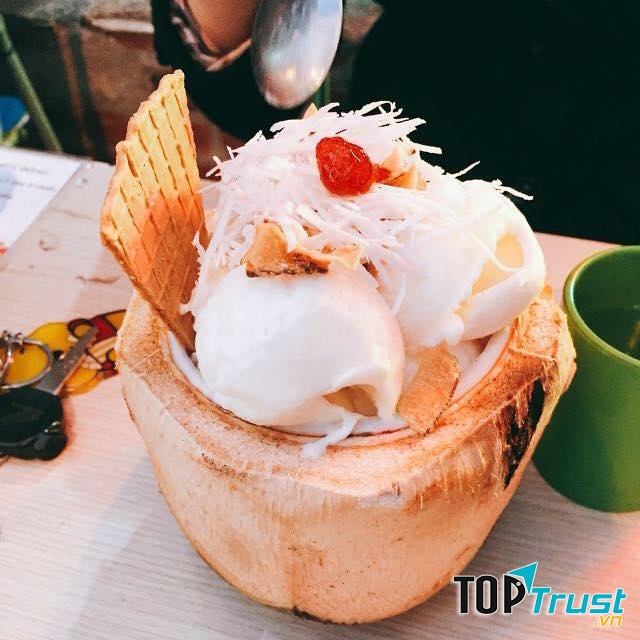 Chuông Vàng Kem Dừa - Coffee