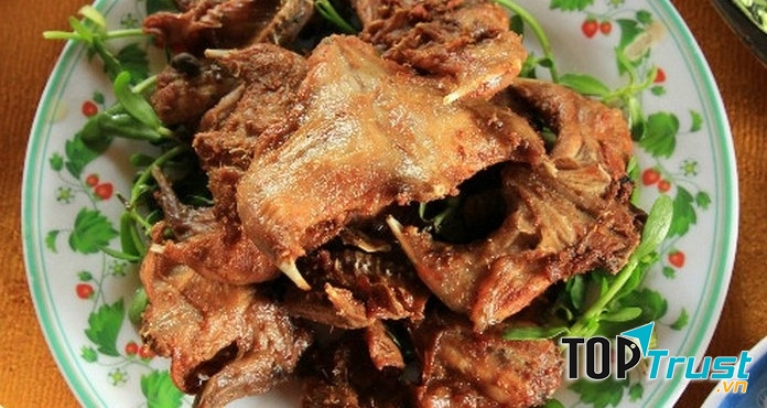 Chuột đồng chiên sả ớt