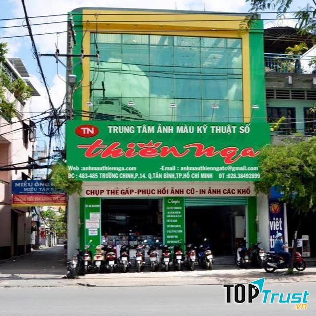 Chụp ảnh màu KTS Thiên Nga