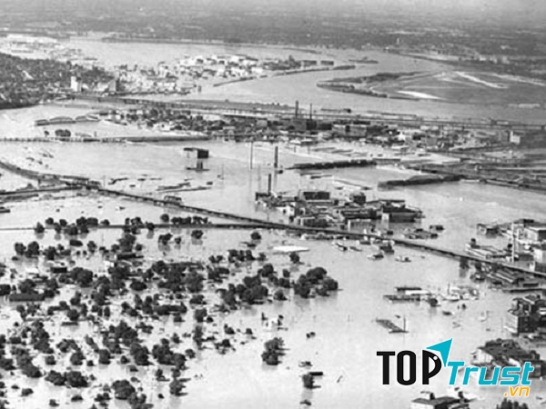 Chuyện kinh khủng xảy ra vào thứ 6 ngày 13 tháng 7 năm 1951 tại Kansas (Mỹ)