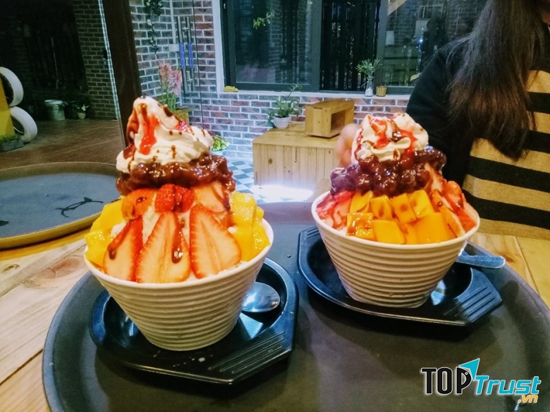 Ci House Coffee nổi tiếng nhất với món kem đá bào