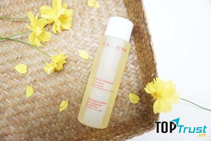 Clarins Toning Lotion With Camomile