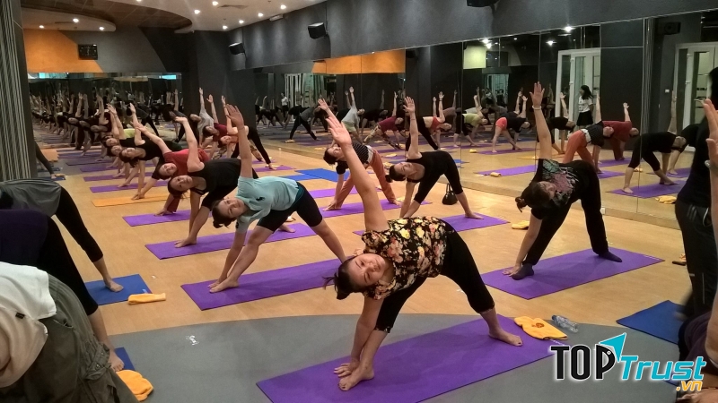 Club One Fitness & Yoga Center