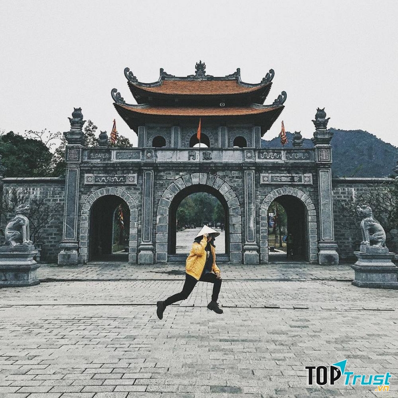 Cố đô Hoa Lư