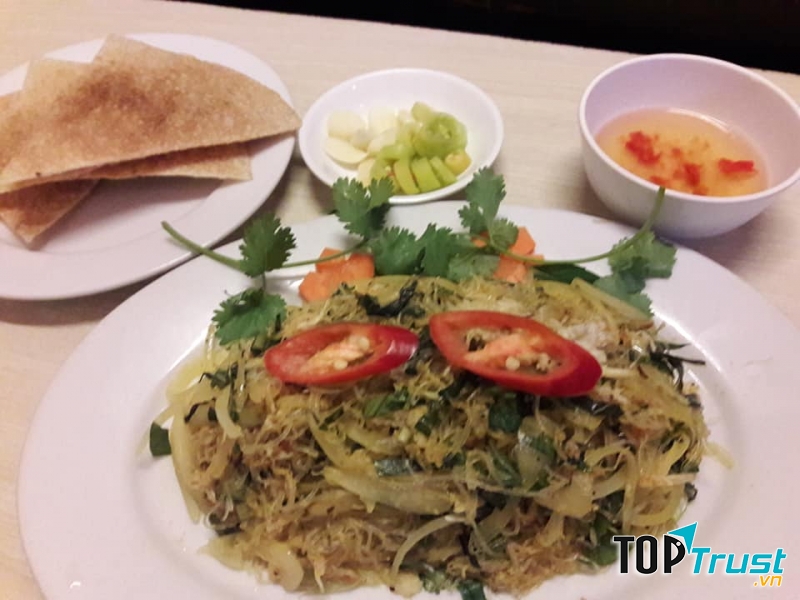 Món ăn tại nhà hàng