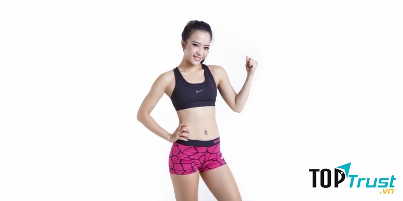 Đây được xem là bài tập dễ nhất dành cho các cô gái văn phòng.