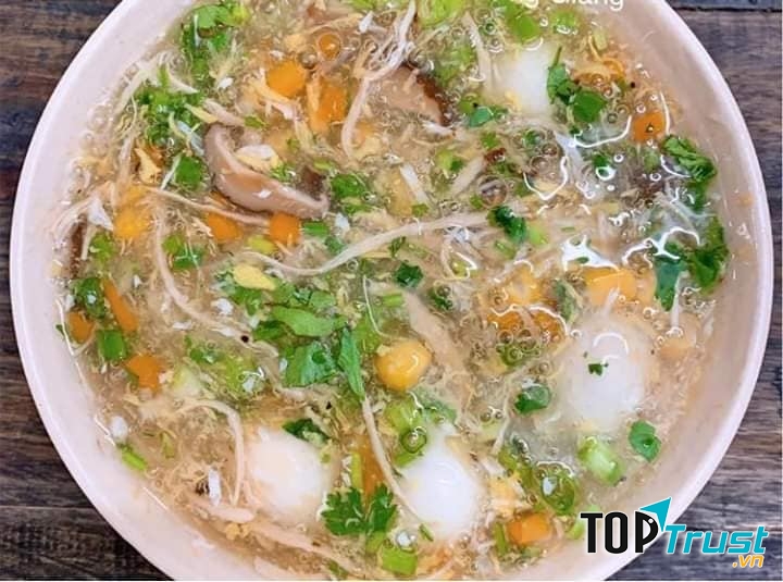 Cô Lan - Súp Cua Bong Bóng Cá