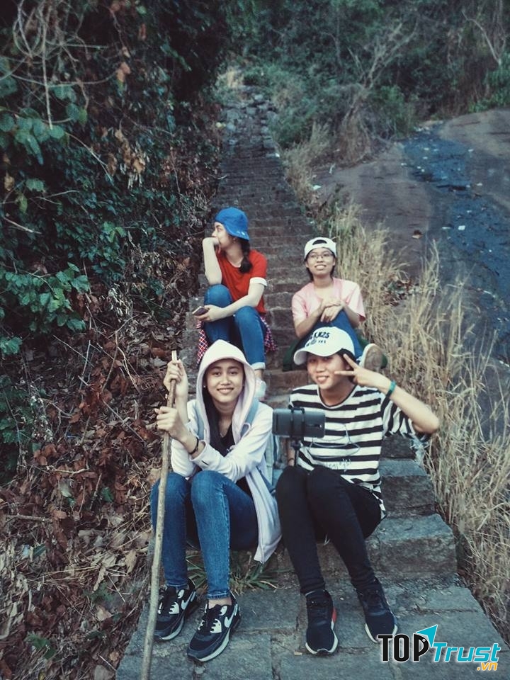 Đường cột điện