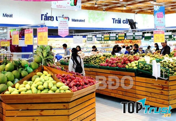 Gian hàng trái cây trong siêu thị