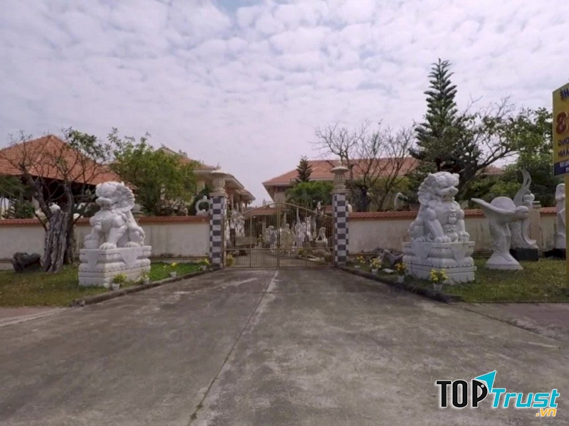 Cơ Sở Điêu Khắc Đá Mỹ Nghệ Tiến Hiếu