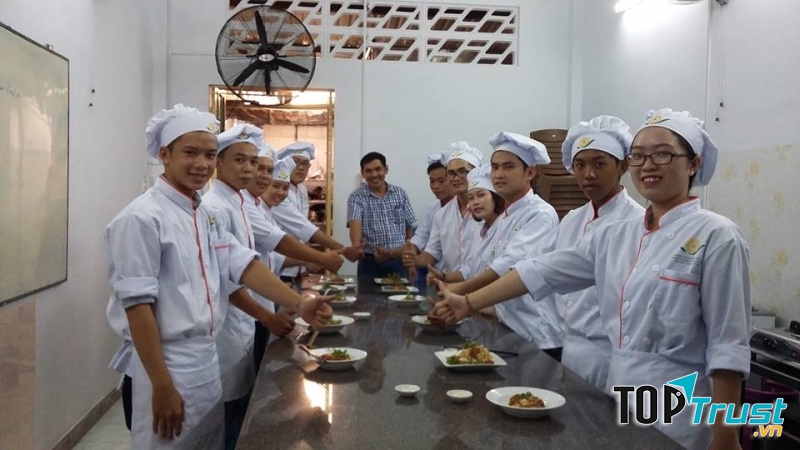 Cơ sở giáo dục nghề nghiệp Hoa Hướng Dương