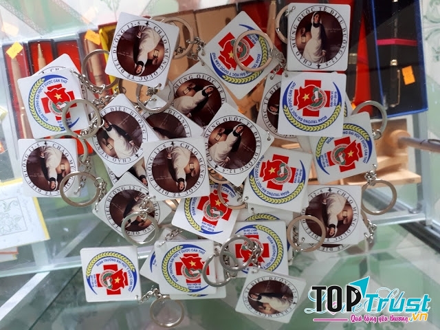 Cơ sở sản xuất móc khóa - LoveShop