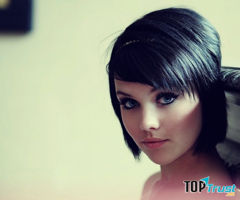 Phụ nữ có tham vọng lớn rất khó lấy chồng.