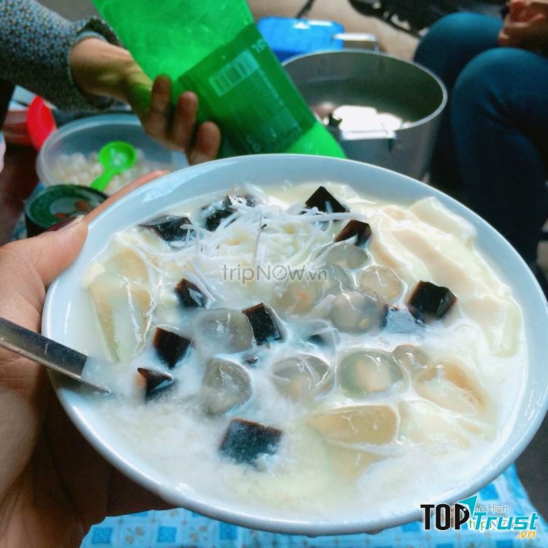 Tào phớ ở đây thanh mát và vô cùng thơm ngon