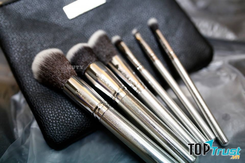 Cọ trang điểm Ofélia Brush