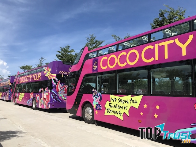 Coco Bus Tour là một dịch vụ vô cùng thú vị khi đến với Đà Nẵng.
