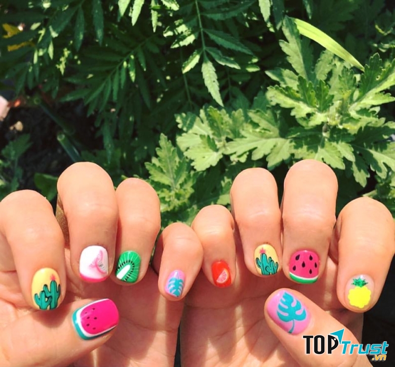 Bộ nail tạo cảm giác mát mẻ cho mùa hè