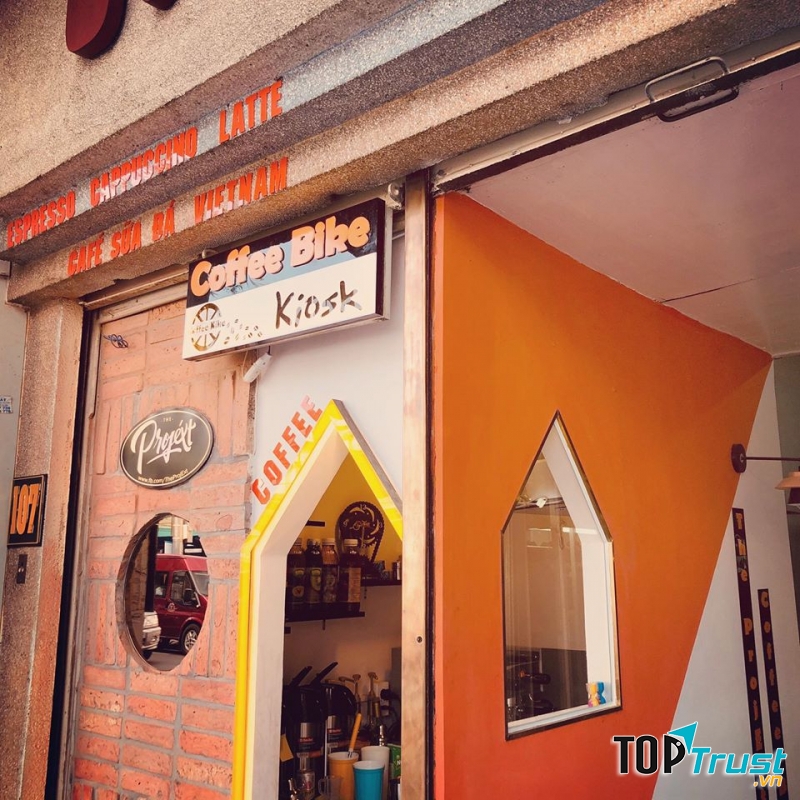 Một góc của quán