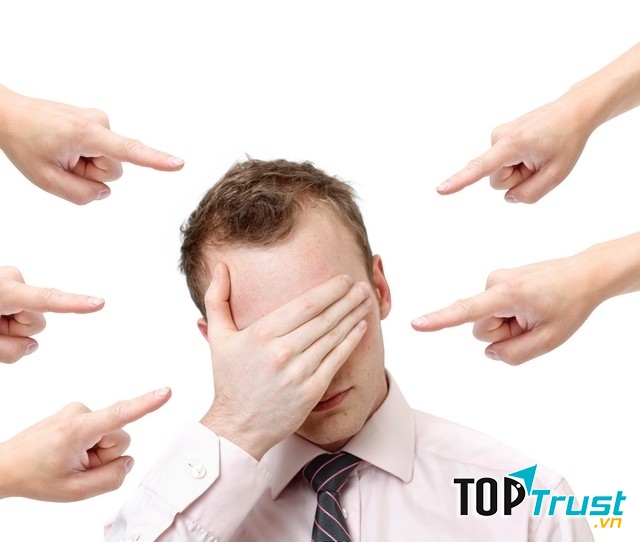 Lãnh đạo không nên lạm dụng vị trí