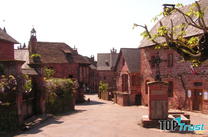 Collonges la Rouge - Pháp