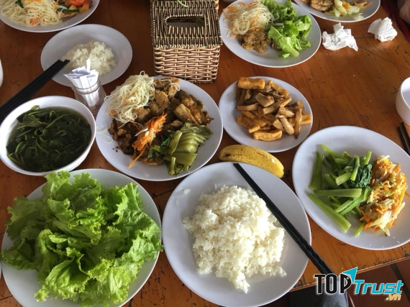 Cơm chay An Lạc Tâm
