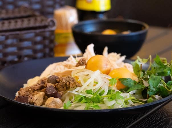 Cơm Gà Bà Minh Hội An