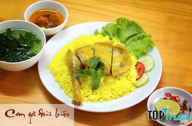 Cơm Gà Bà Vân Hạ Long