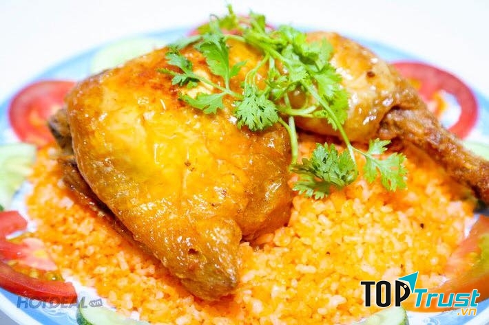 Cơm gà xối mỡ