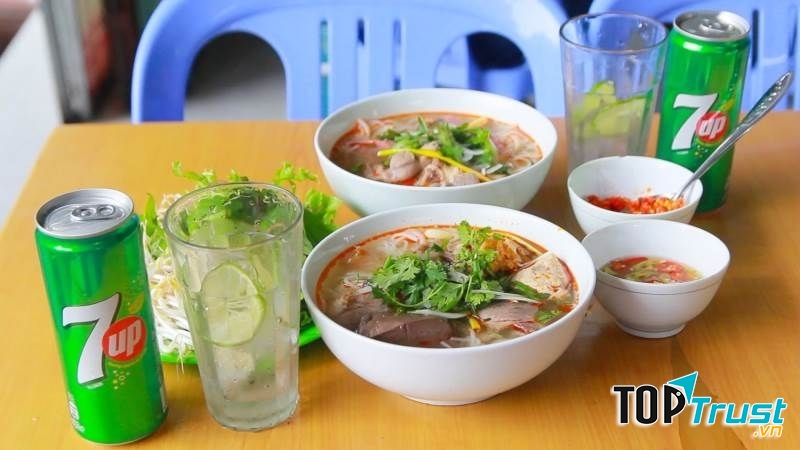 Bún bò Huế Thành Nội
