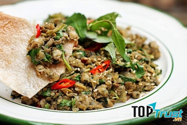 Cơm Hến - Ngô Gia Tự