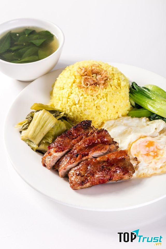 Cơm Sườn 47 Đào Duy Từ