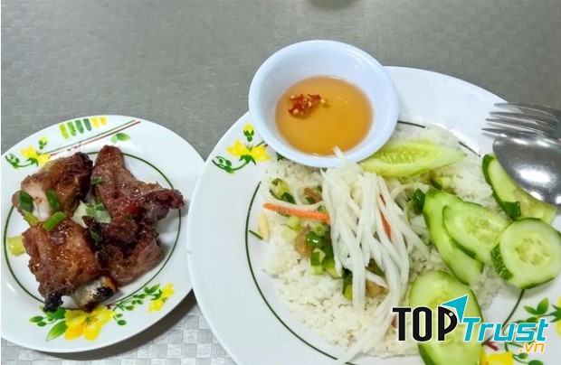 Cơm tấm 321