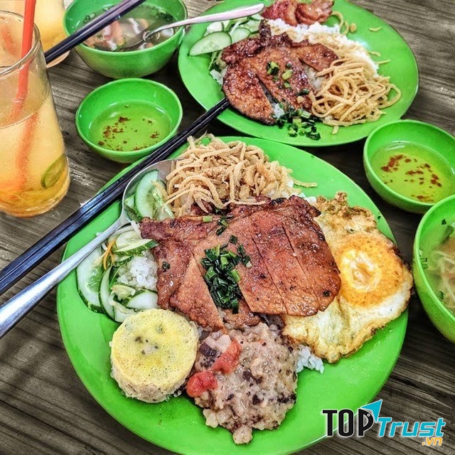 Cơm tấm Nguyễn Phi Khanh