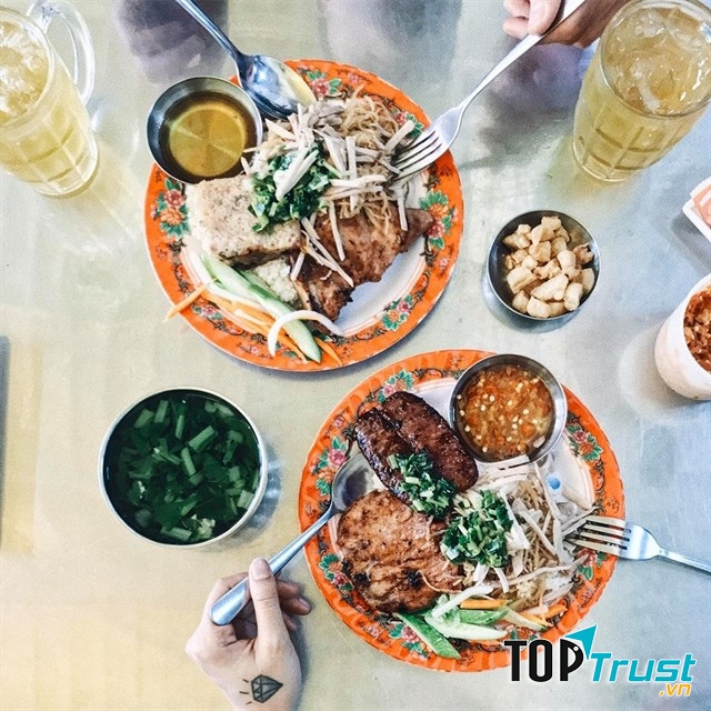 Cơm tấm Tài