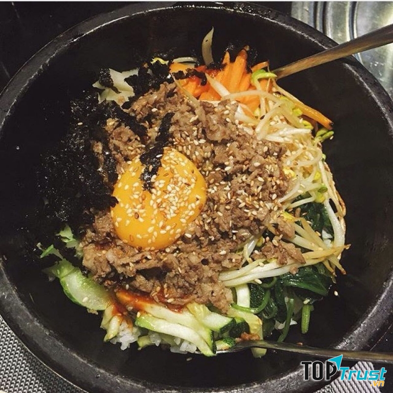 Cơm trộn Hàn Quốc tại Gumiho Grill & Shabu