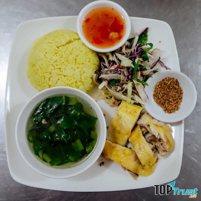 Cơm văn phòng OMELY