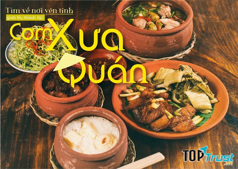 Nhìn cách trưng bày món ăn , gợi cho khách cảm giác đàg ở thời xưa